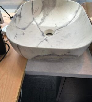 Marble-Style Square Basin – Luxury Stone Look